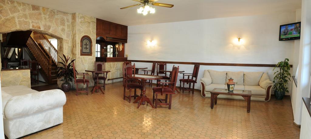 Andino Hotel Вила Карлос Пас Екстериор снимка
